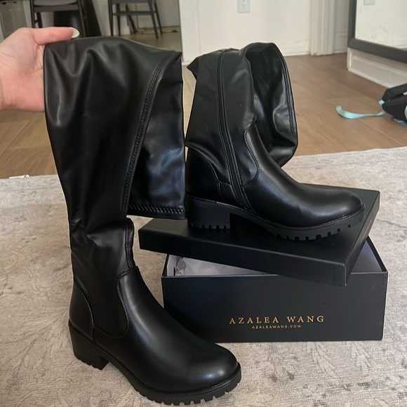 Eureva Over the Knee Boot - Picture 1 of 3